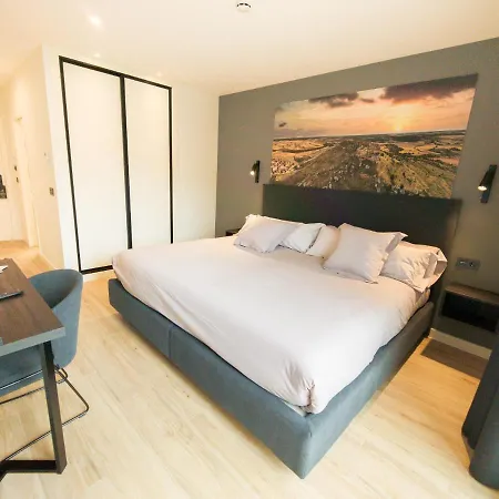 Hotel El Cielo De Muriel Mejor Starlight Del Mundo Astroturismo Y Naturaleza